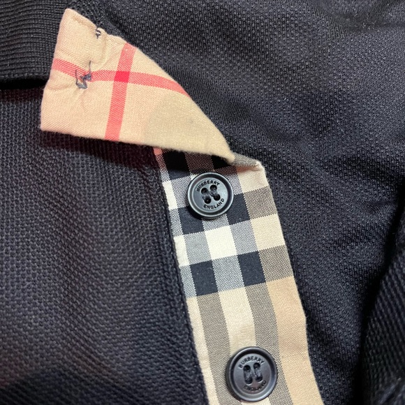 Burberry Polo - Picture 2 of 3